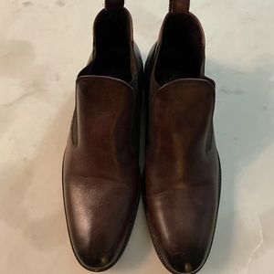 Men’s Crosby Square leather ankle-high boots.